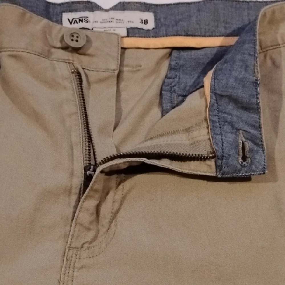 Vans Men's Tan Flat-Front Chino Shorts